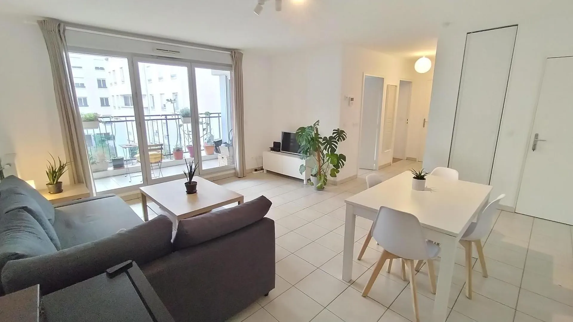 Beau T2 55M2 Quartier Brotteaux - Parc Tete D'Or Διαμέρισμα Βιλερμπάν